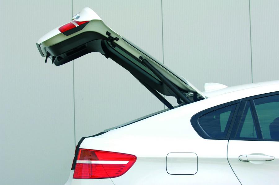  BMW X6 2008 года  (фото 154 из 262)